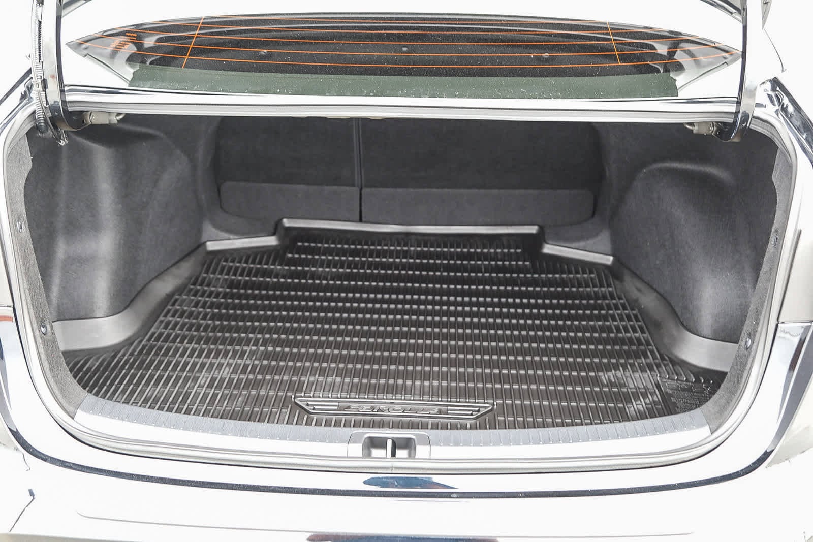 Thumbnail: 2024 Toyota Corolla - 26