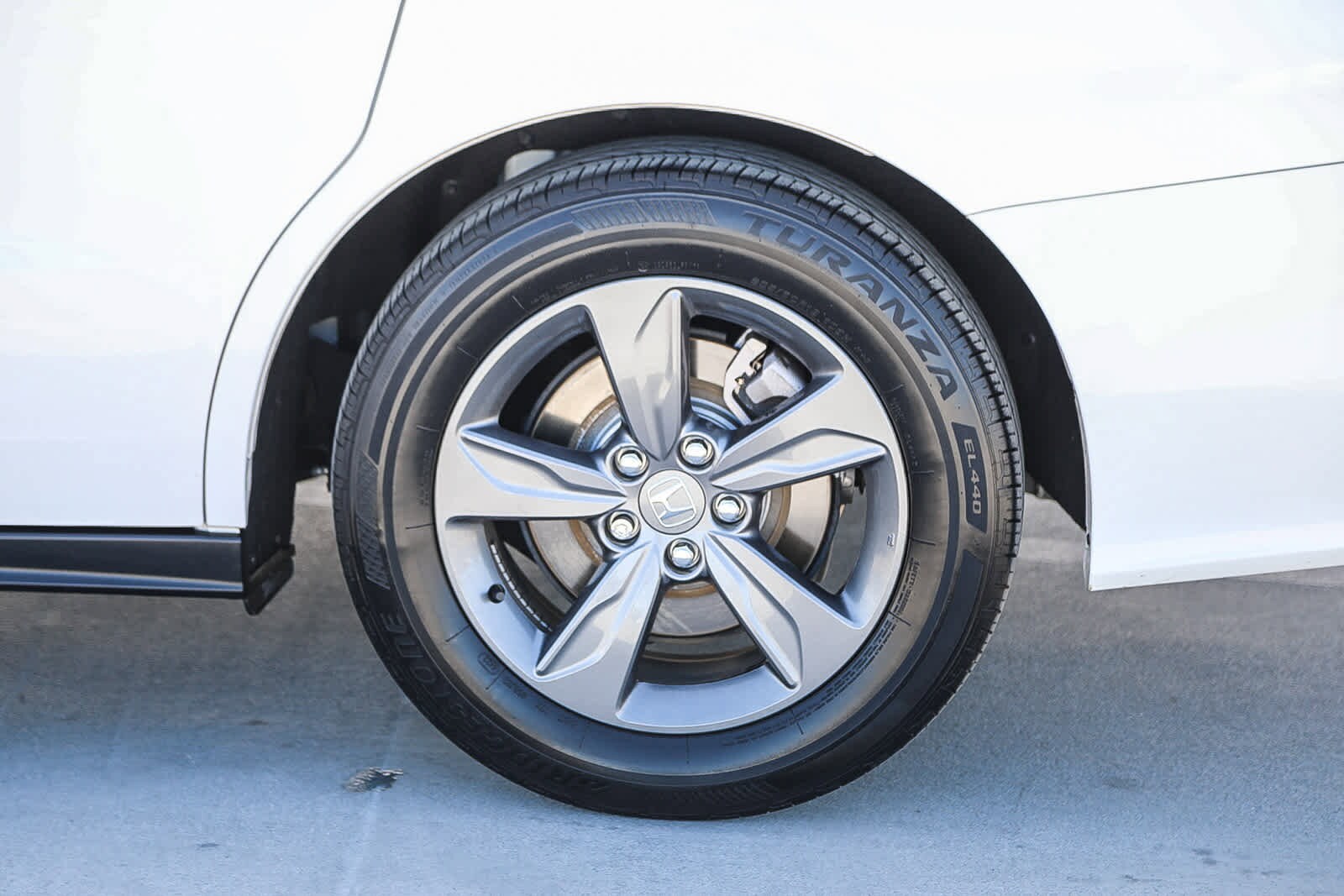 Thumbnail: 2024 Honda Odyssey - 11
