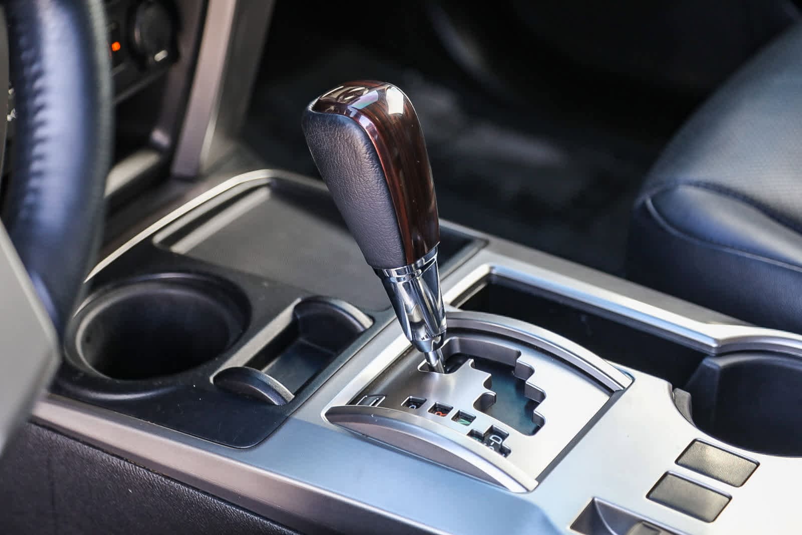 Thumbnail: 2020 Toyota 4Runner - 21