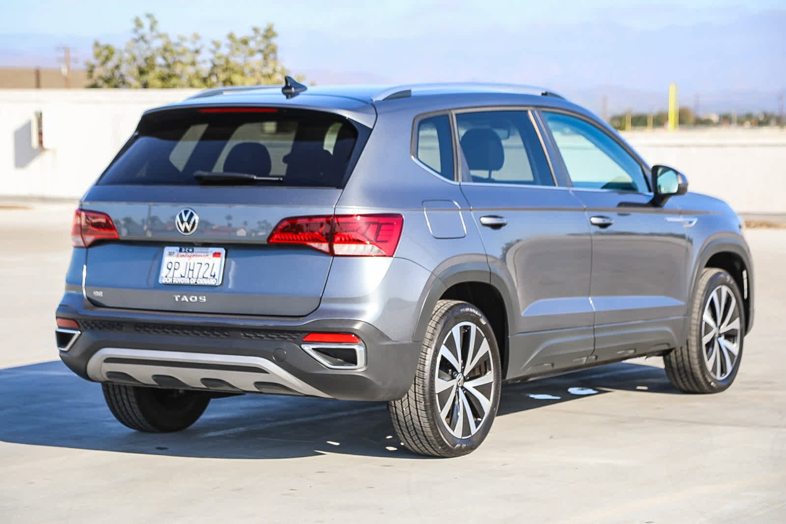 Thumbnail: 2024 Volkswagen Taos - 4