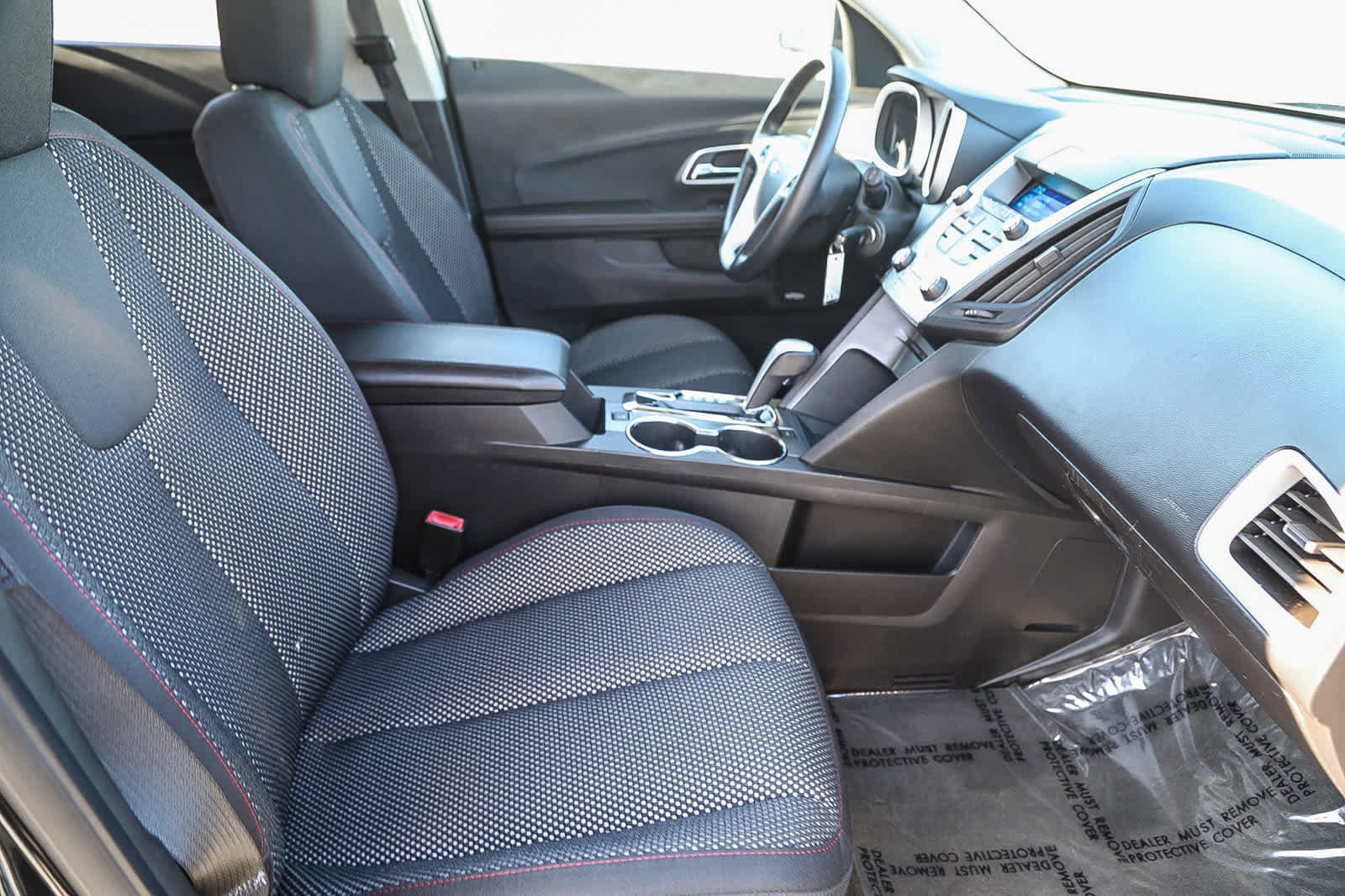 Thumbnail: 2011 Chevrolet Equinox - 15