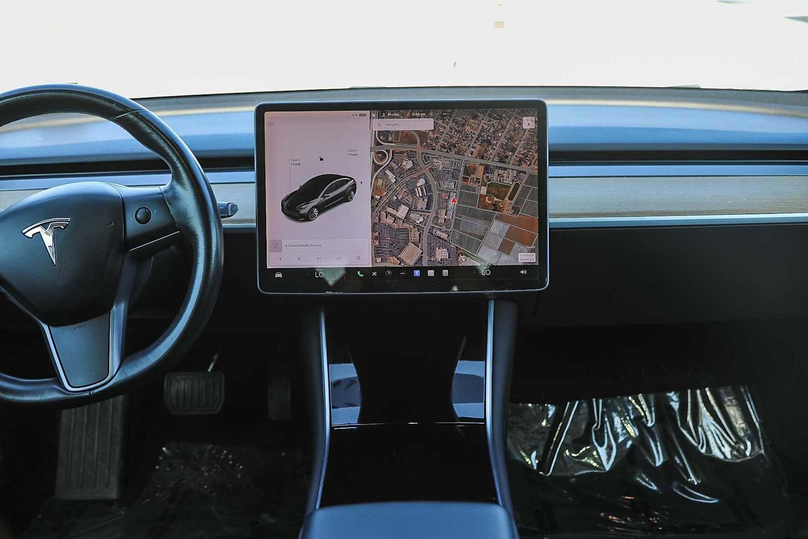 Thumbnail: 2018 Tesla Model 3 - 12