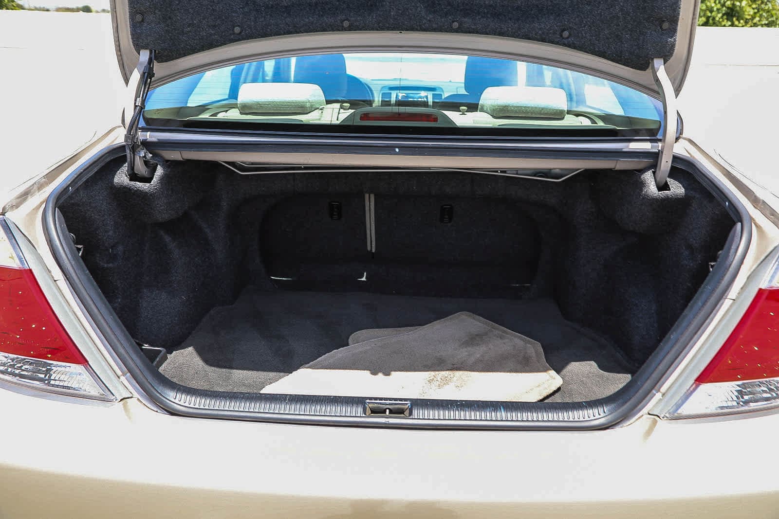 Thumbnail: 2006 Toyota Camry - 22