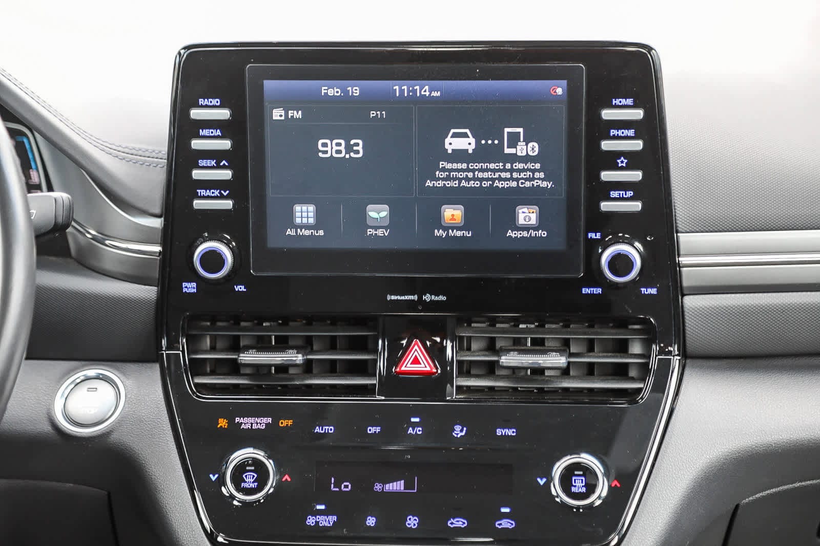 Thumbnail: 2020 Hyundai Ioniq - 12