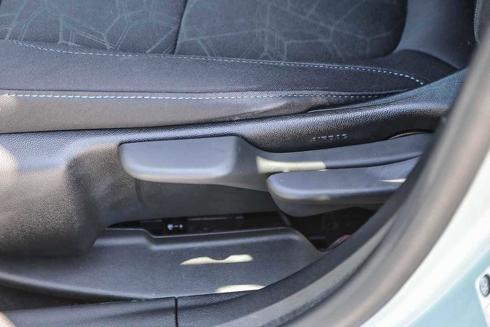 Thumbnail: 2018 Chevrolet Volt - 19