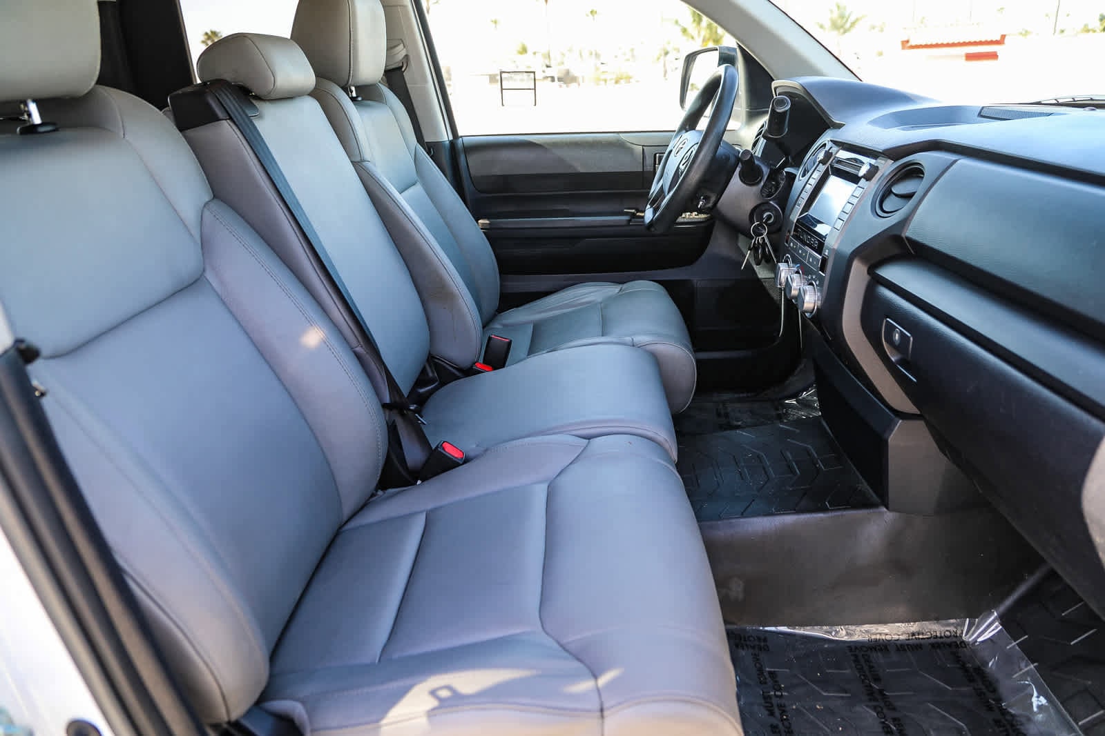 2019 Toyota Tundra SR 14