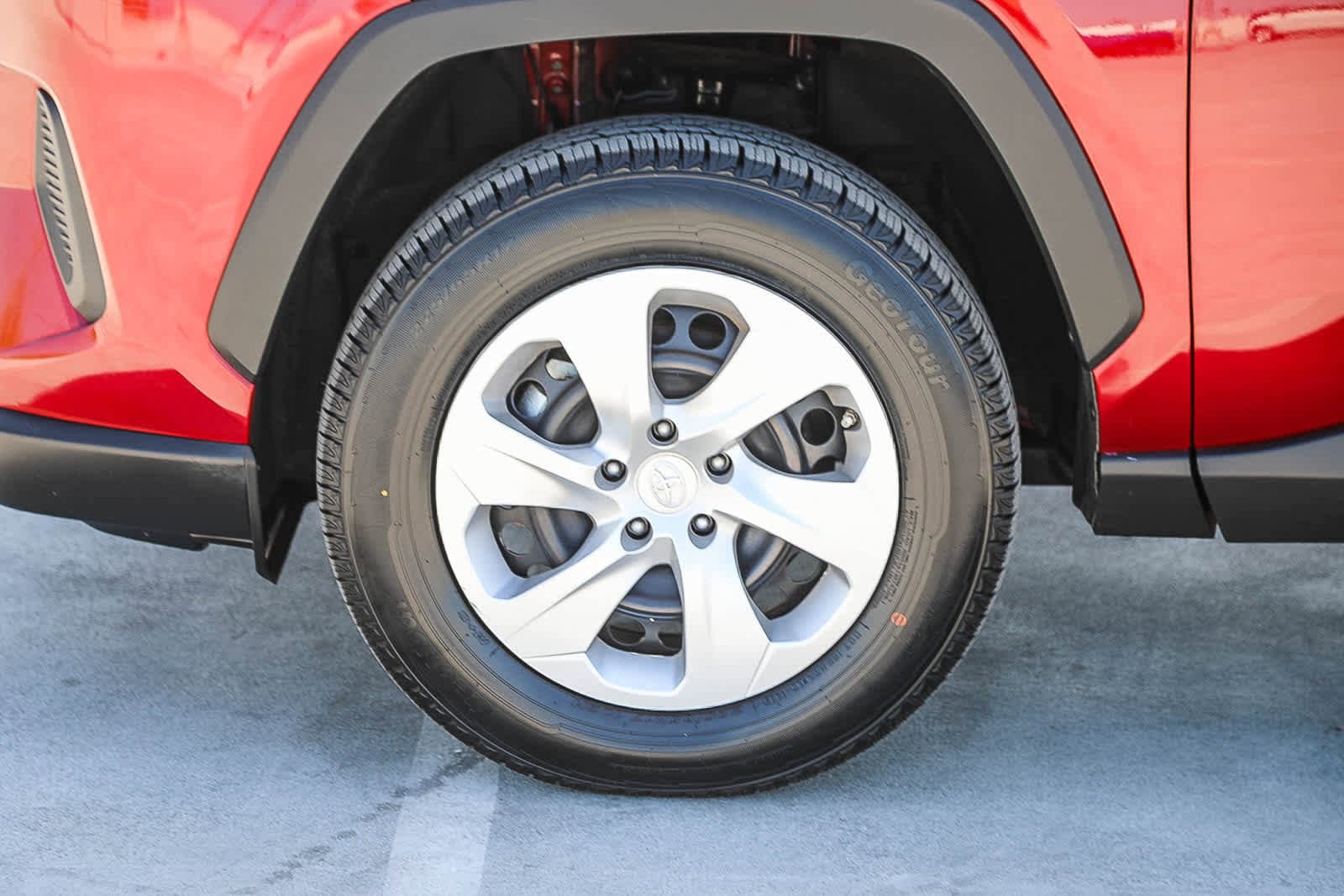 Thumbnail: 2025 Toyota RAV4 - 11