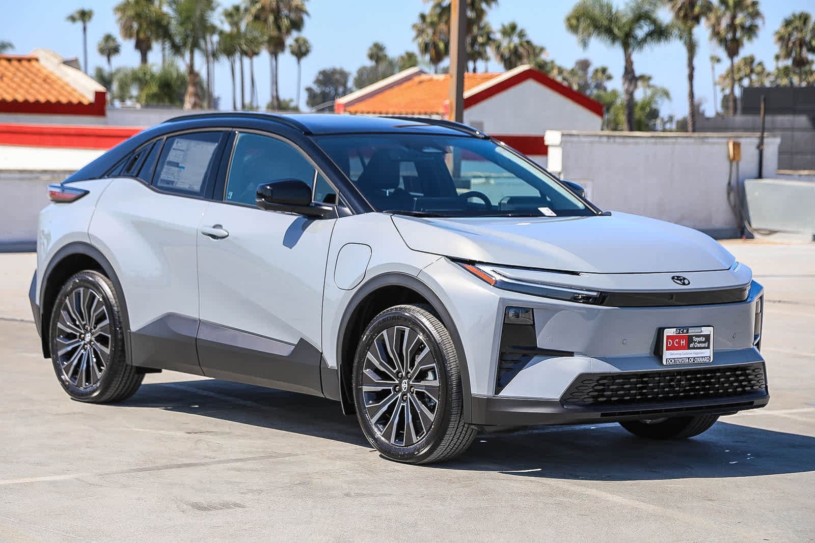 Thumbnail: 2026 Toyota C-HR - 4