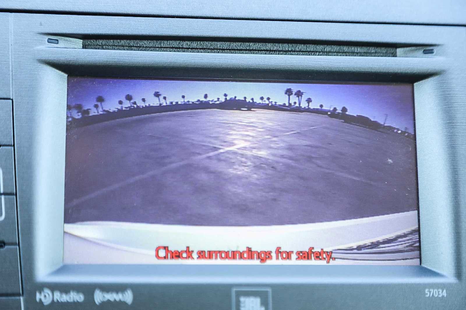 Thumbnail: 2015 Toyota Prius - 23