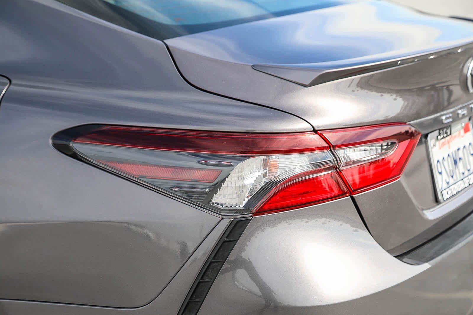 Thumbnail: 2022 Toyota Camry - 9