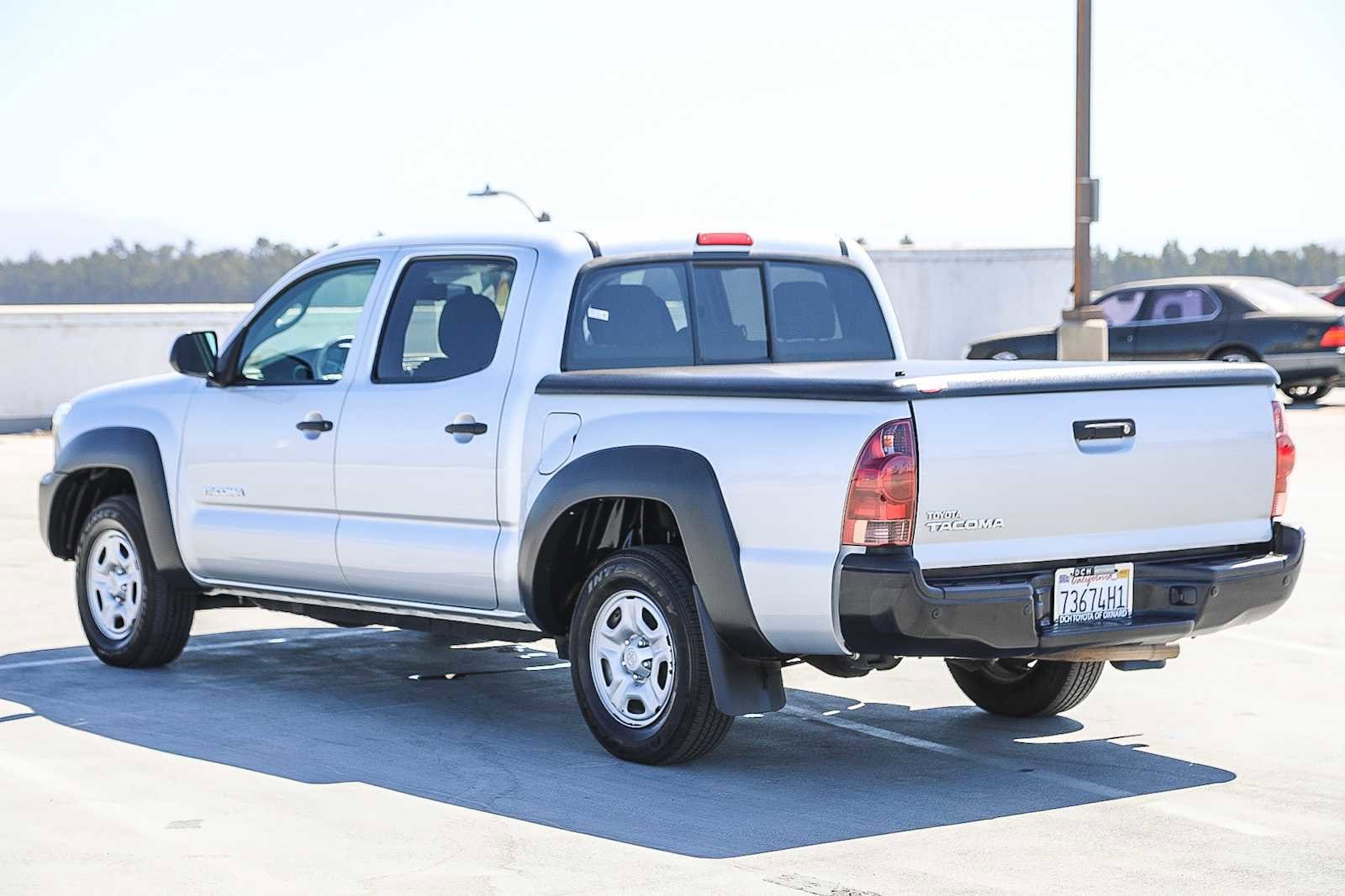 Thumbnail: 2013 Toyota Tacoma - 6