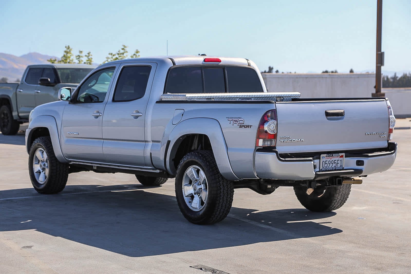 Thumbnail: 2011 Toyota Tacoma - 7