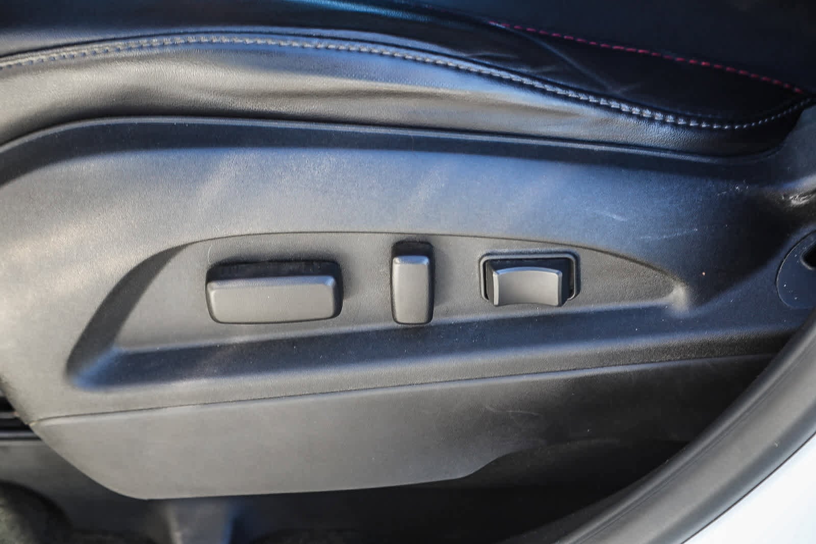 Thumbnail: 2014 GMC Terrain - 19