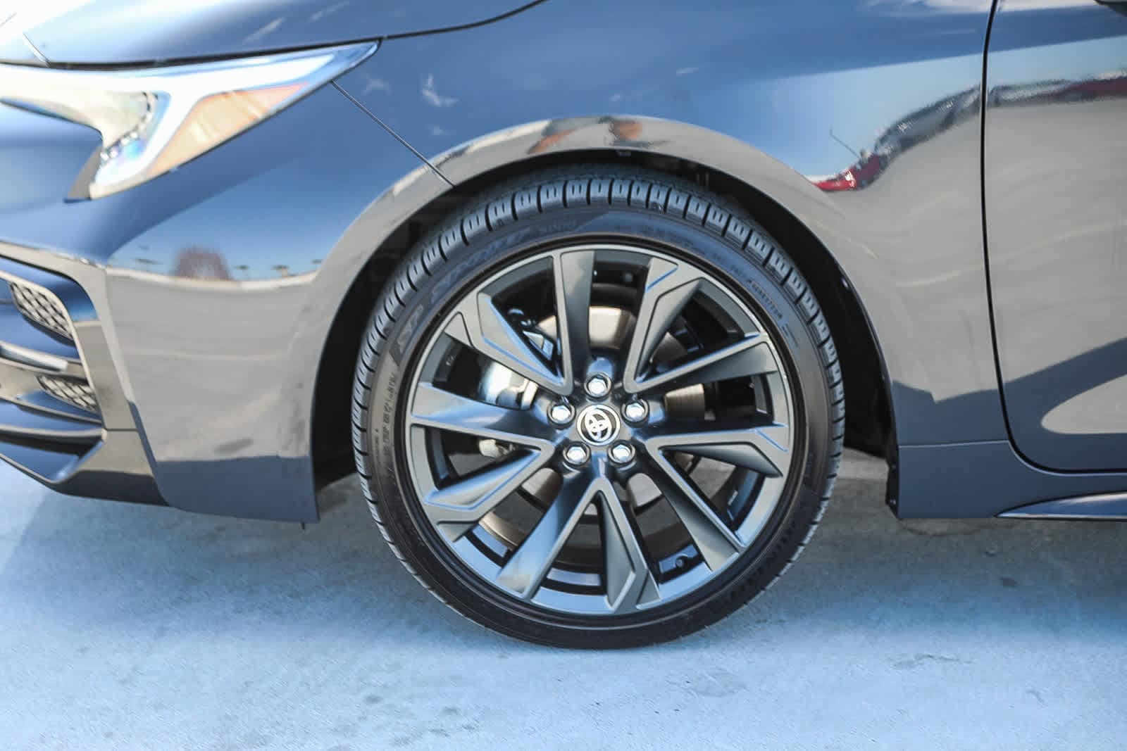 Thumbnail: 2023 Toyota Corolla - 11