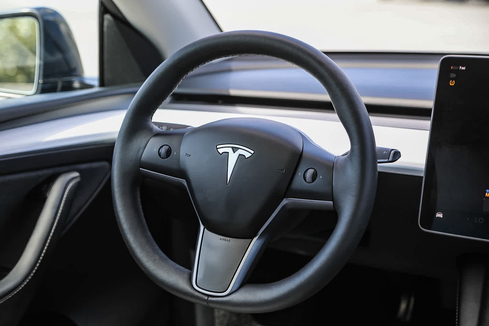 Thumbnail: 2025 Tesla Model Y - 14