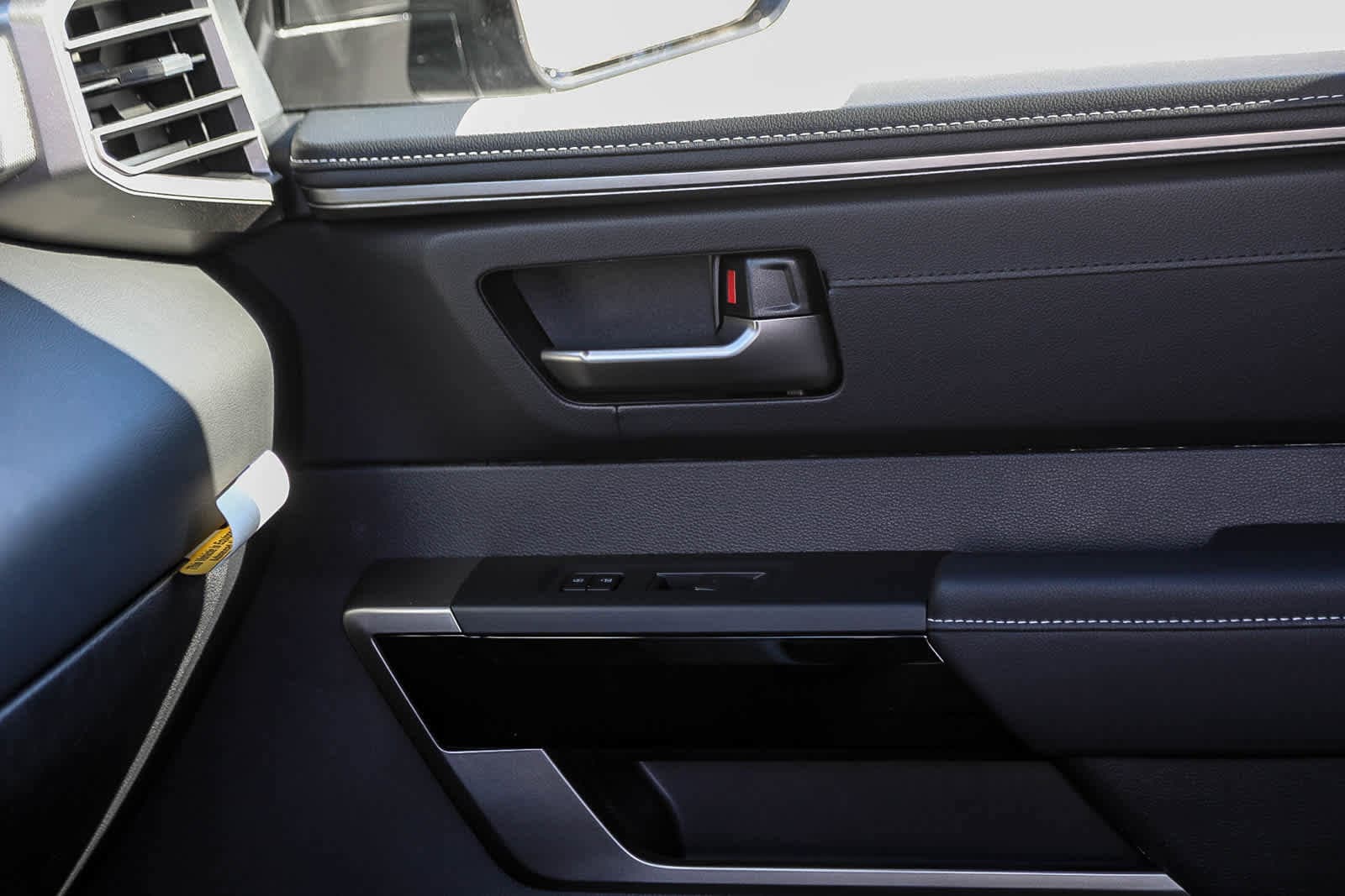 Thumbnail: 2026 Toyota Tundra - 24