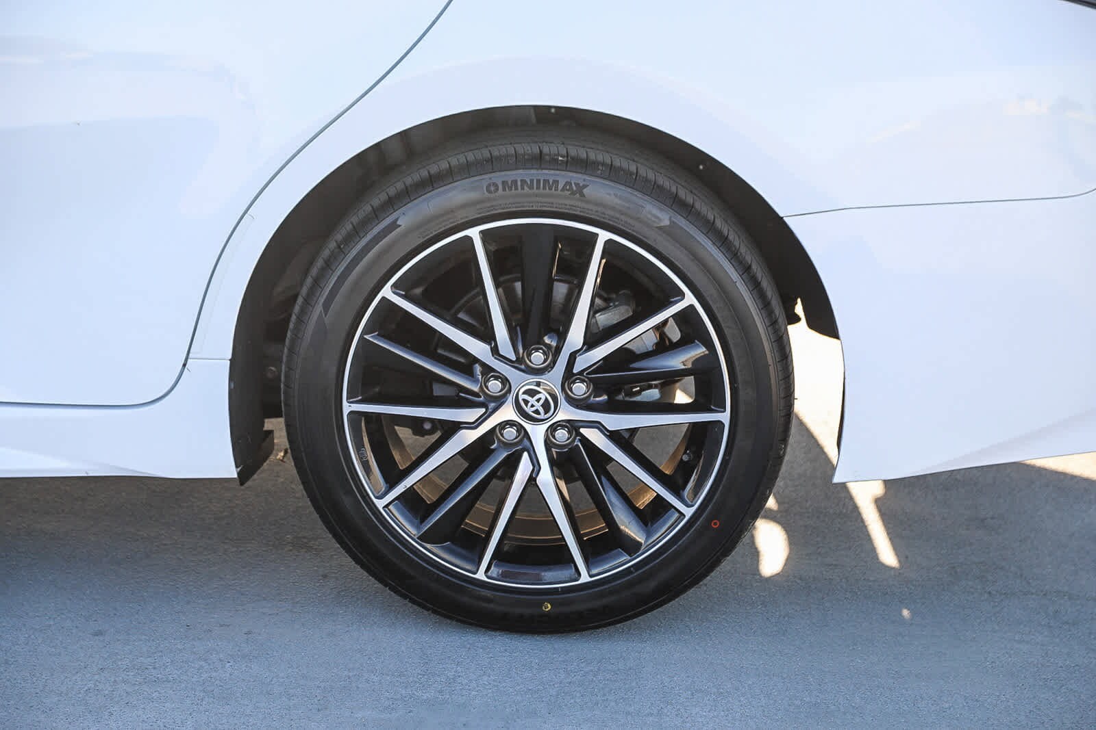 Thumbnail: 2024 Toyota Camry - 12