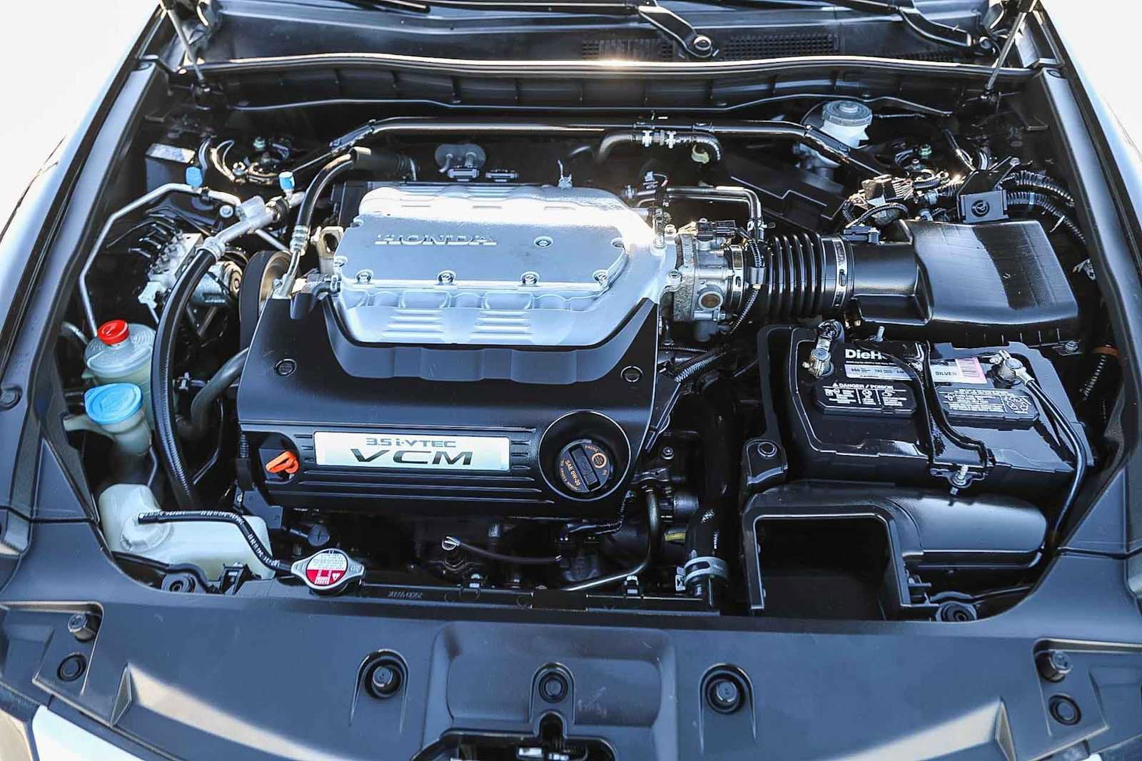 Thumbnail: 2012 Honda Accord - 26