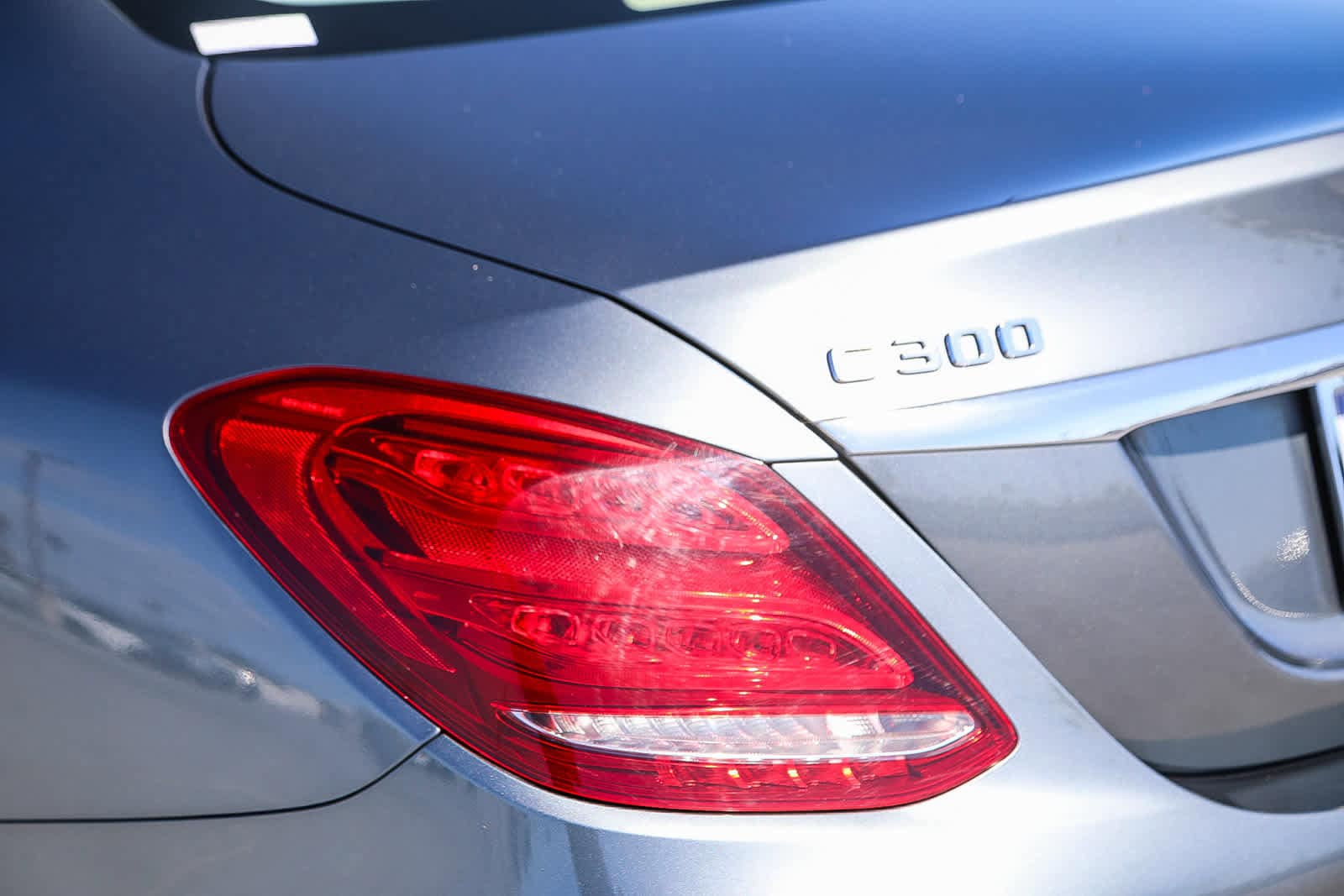 Thumbnail: 2017 Mercedes-Benz C-Class - 9