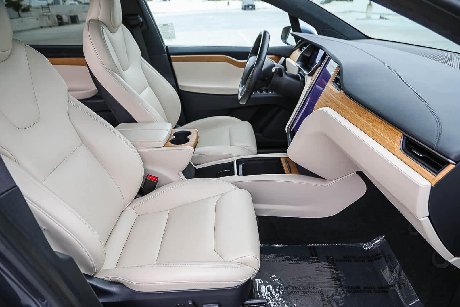 Thumbnail: 2020 Tesla Model X - 16