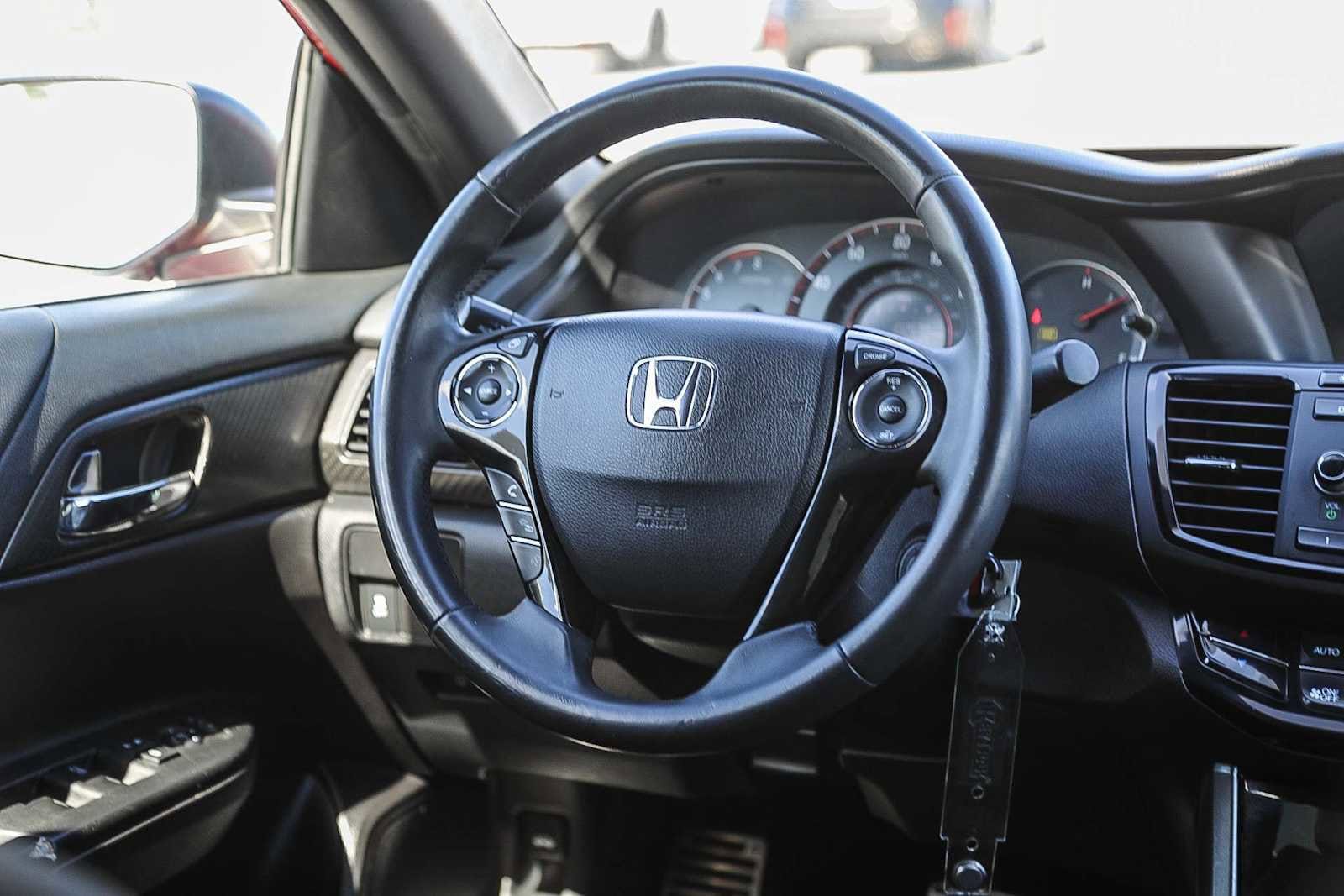 Thumbnail: 2016 Honda Accord - 15