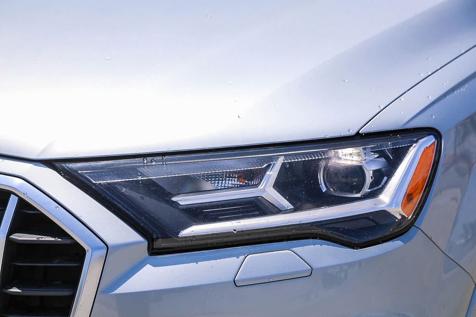 2023 Audi Q7 Premium Plus - Photo 8