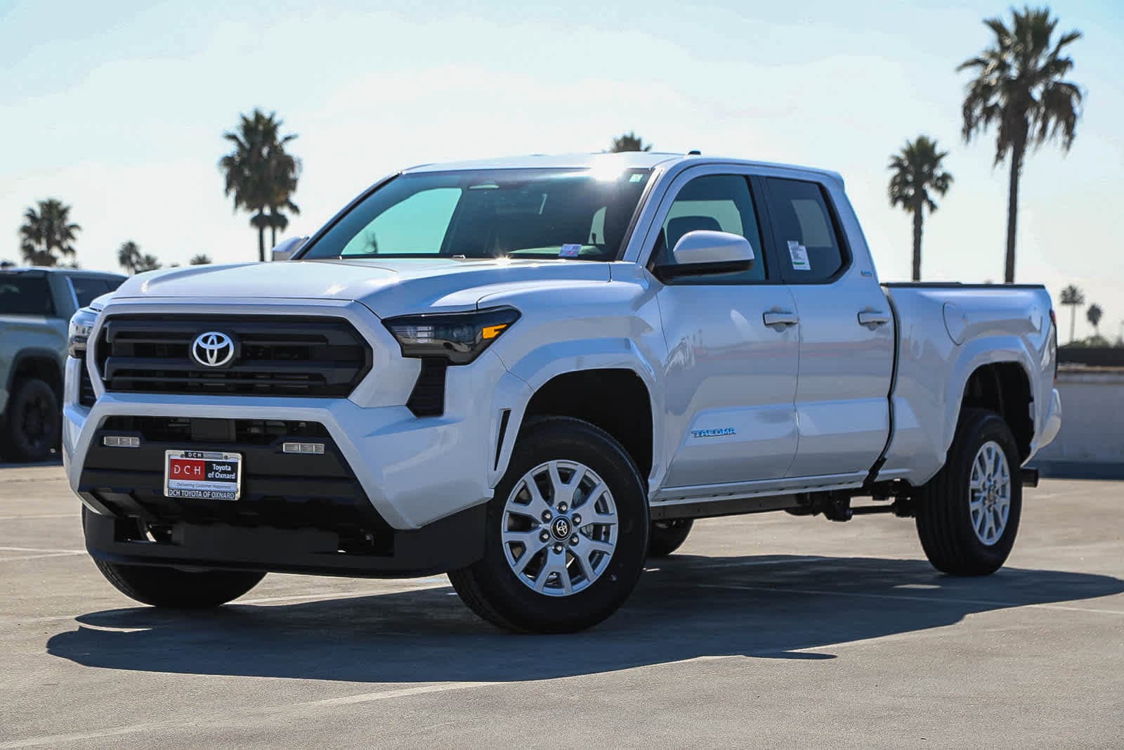 2025 Toyota Tacoma SR5's photo