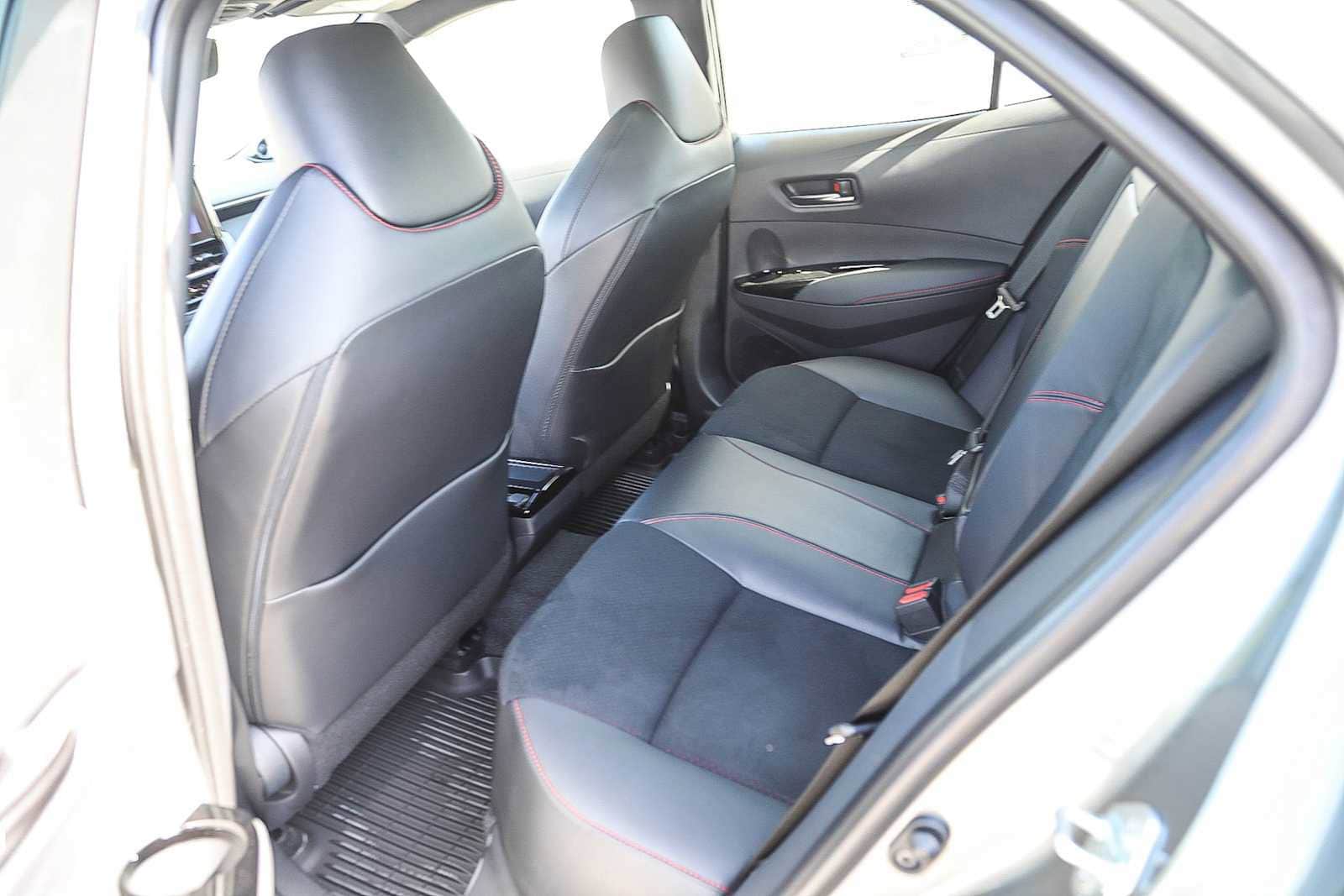 Thumbnail: 2025 Toyota GR Corolla - 19