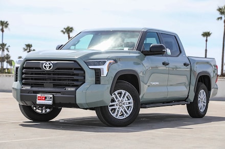 2026 Toyota Tundra SR5 SR5 CREWMAX 5.5