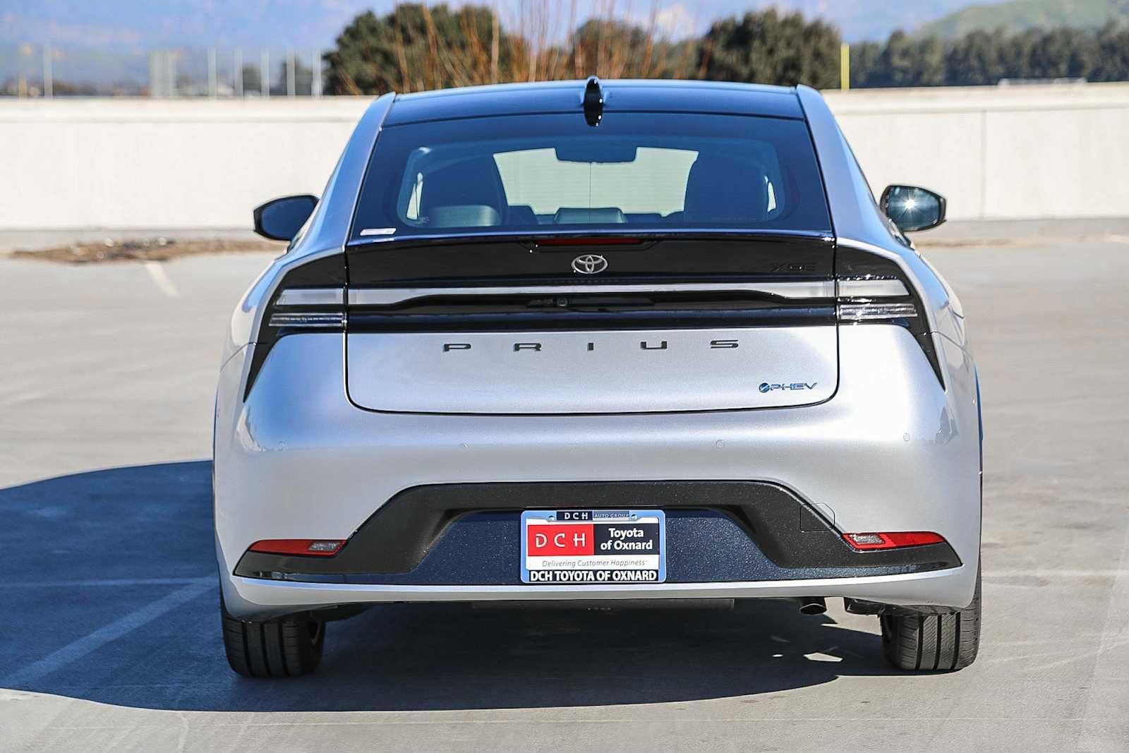 Thumbnail: 2026 Toyota Prius - 6