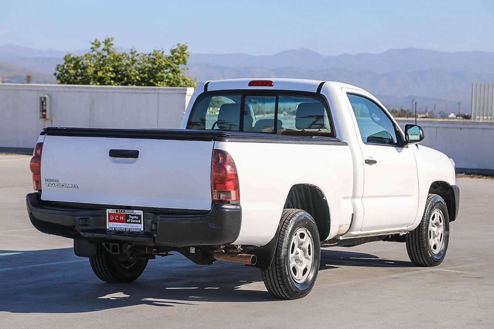 Thumbnail: 2013 Toyota Tacoma - 5