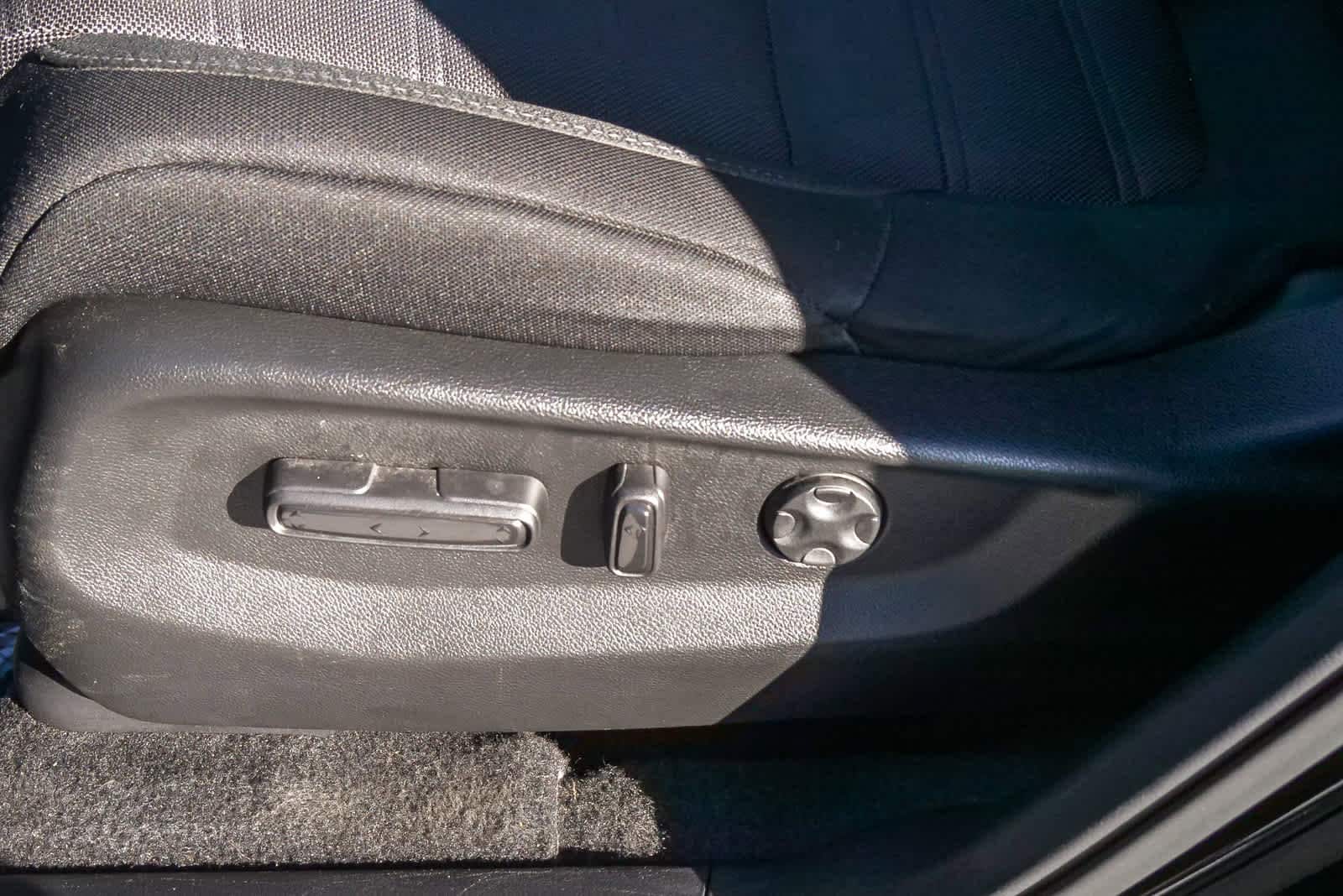 Thumbnail: 2021 Honda CR-V - 18