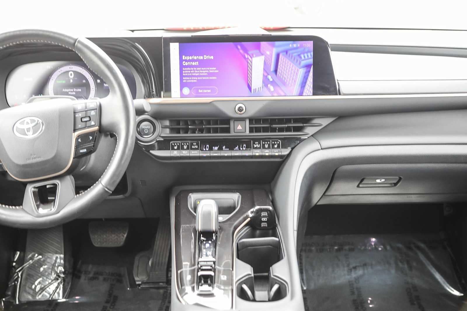 2024 Toyota Crown Platinum 13