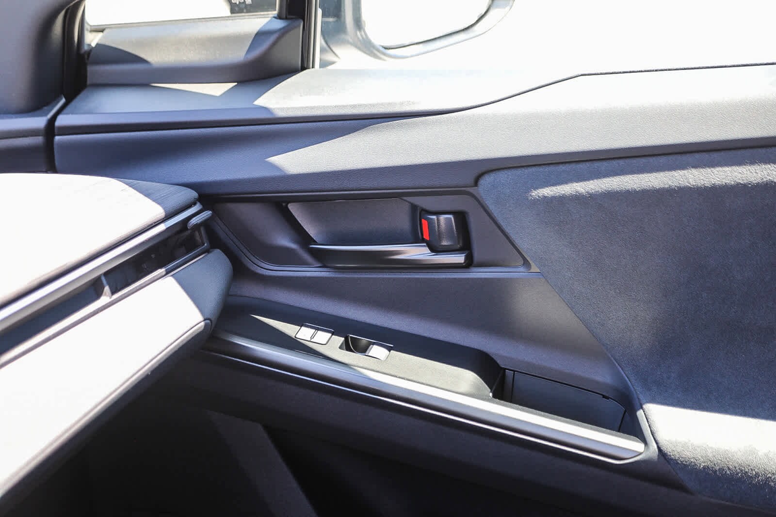 Thumbnail: 2026 Toyota C-HR - 23