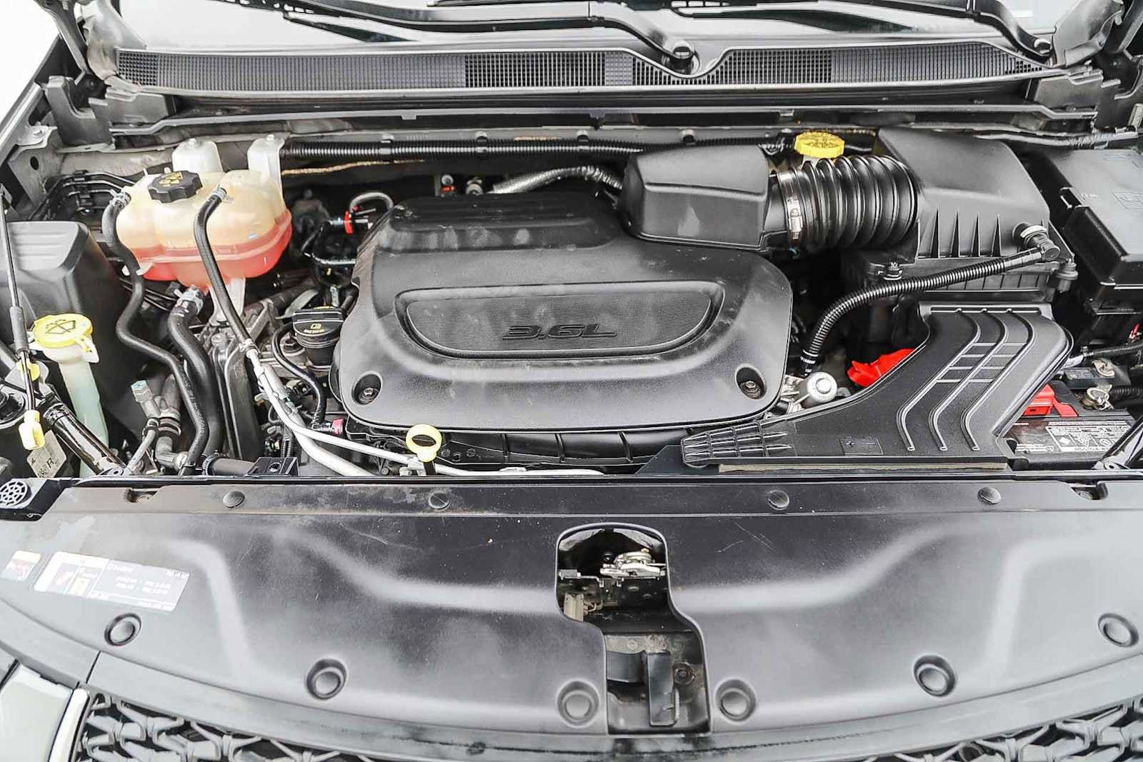 Thumbnail: 2022 Chrysler Pacifica - 27