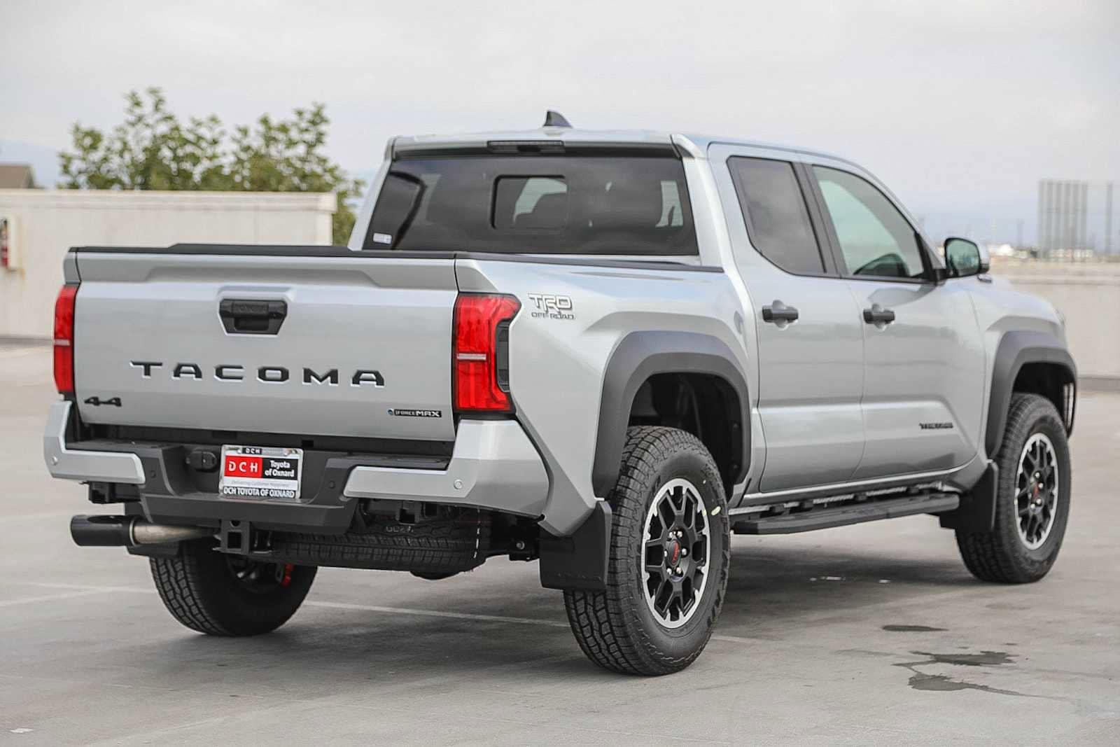 Thumbnail: 2025 Toyota Tacoma - 4