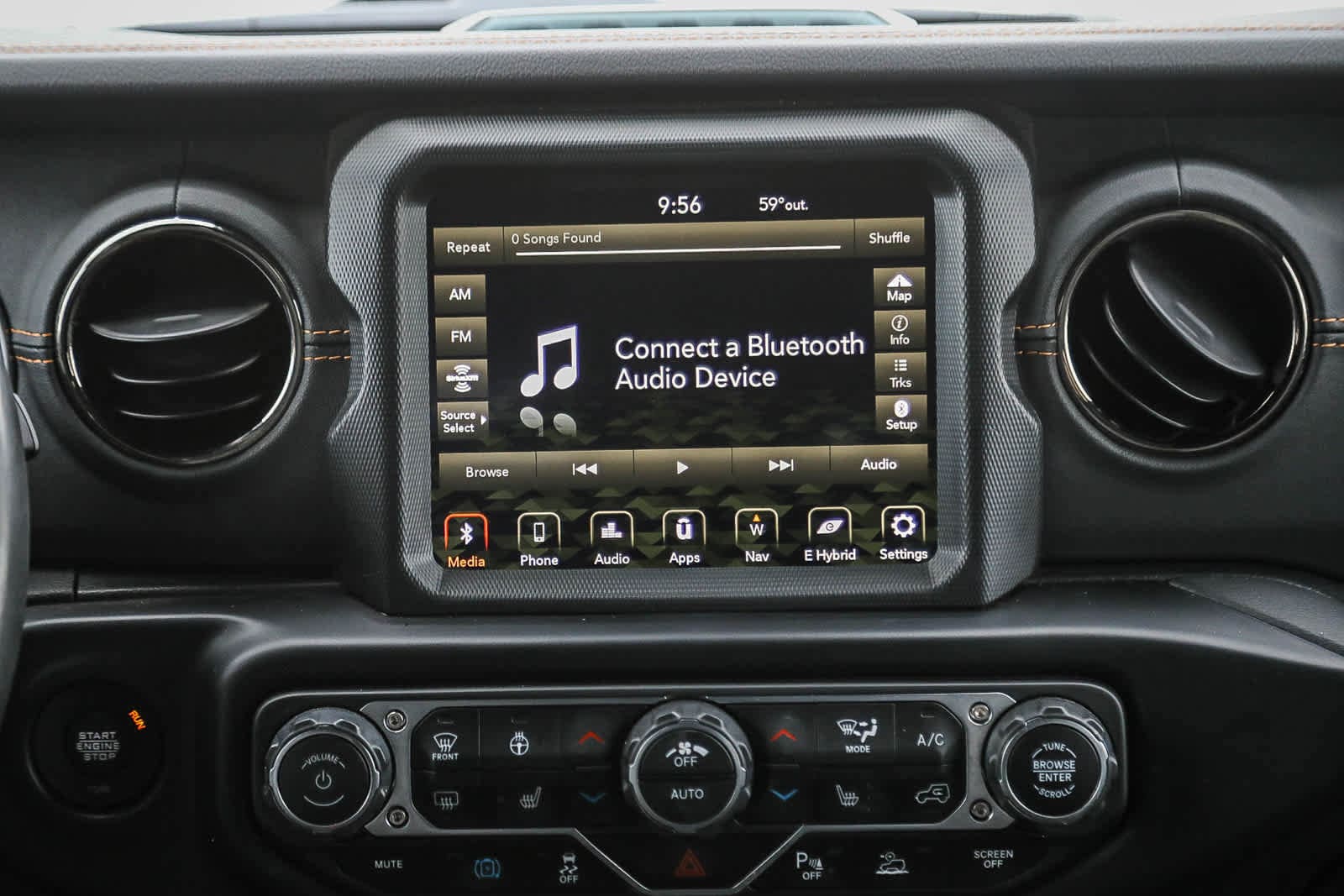 Thumbnail: 2022 Jeep Wrangler - 14