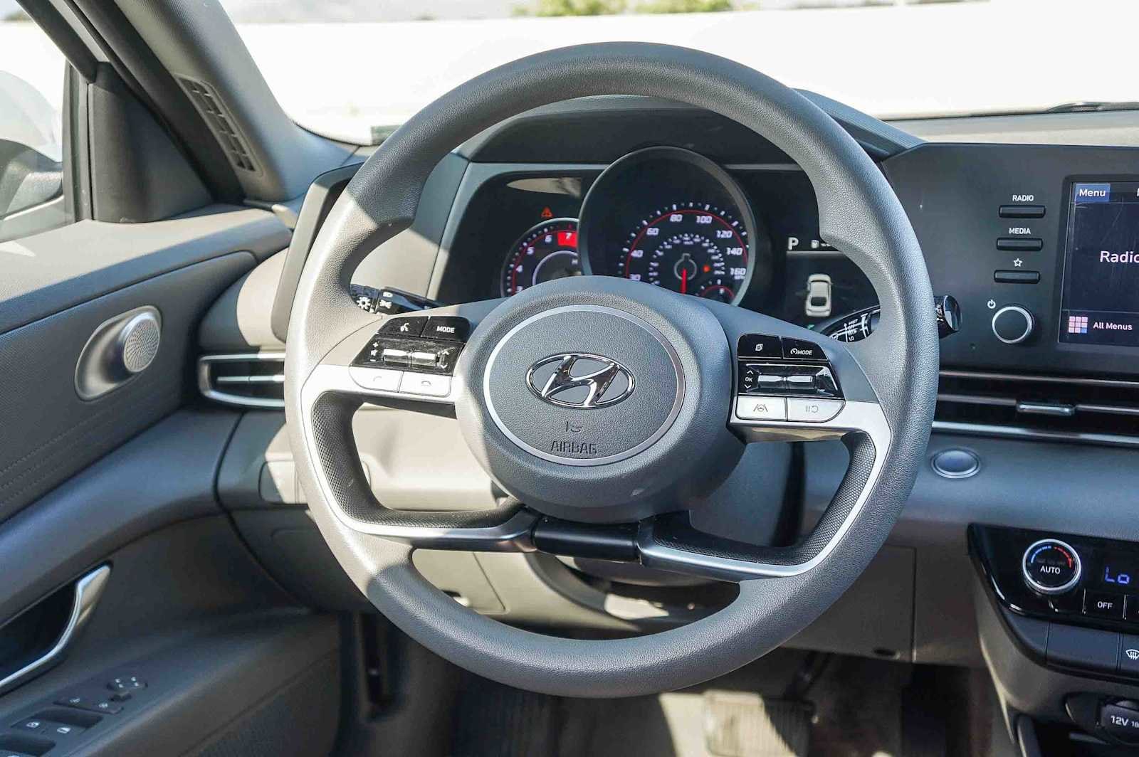 Thumbnail: 2023 Hyundai Elantra - 16