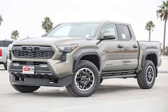 2025 Toyota Tacoma i-FORCE MAX TRD Off-Road 4X4 DOUBLE CAB HV