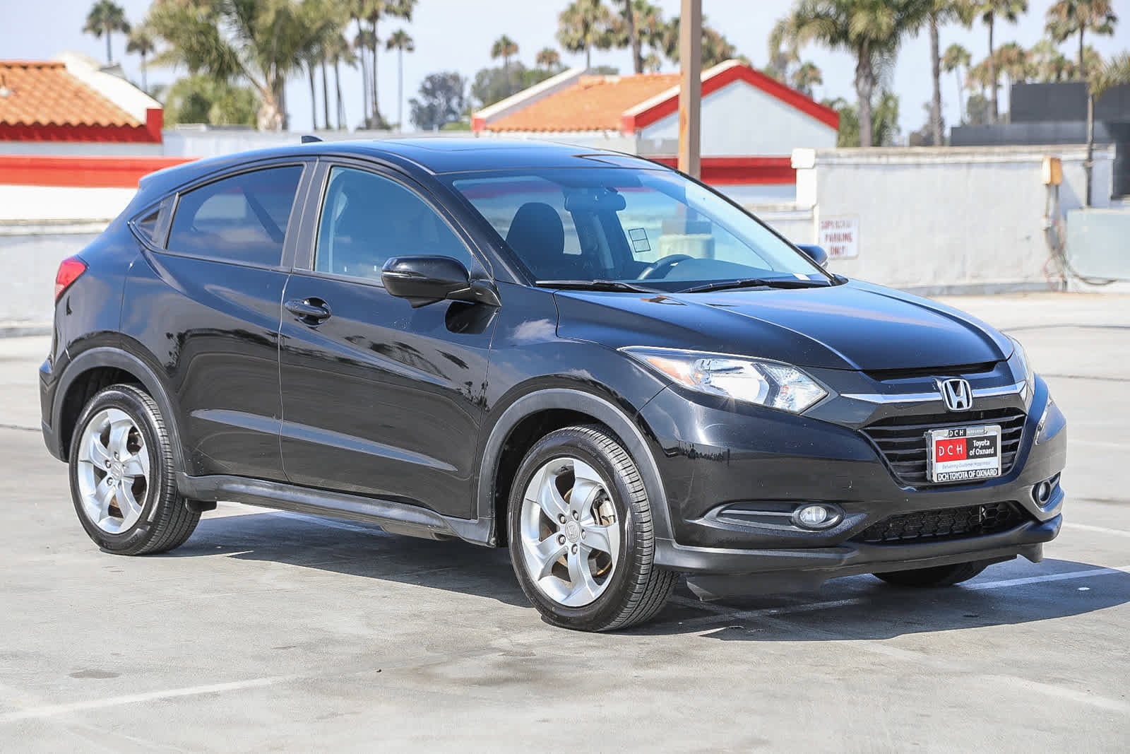 Thumbnail: 2017 Honda HR-V - 3