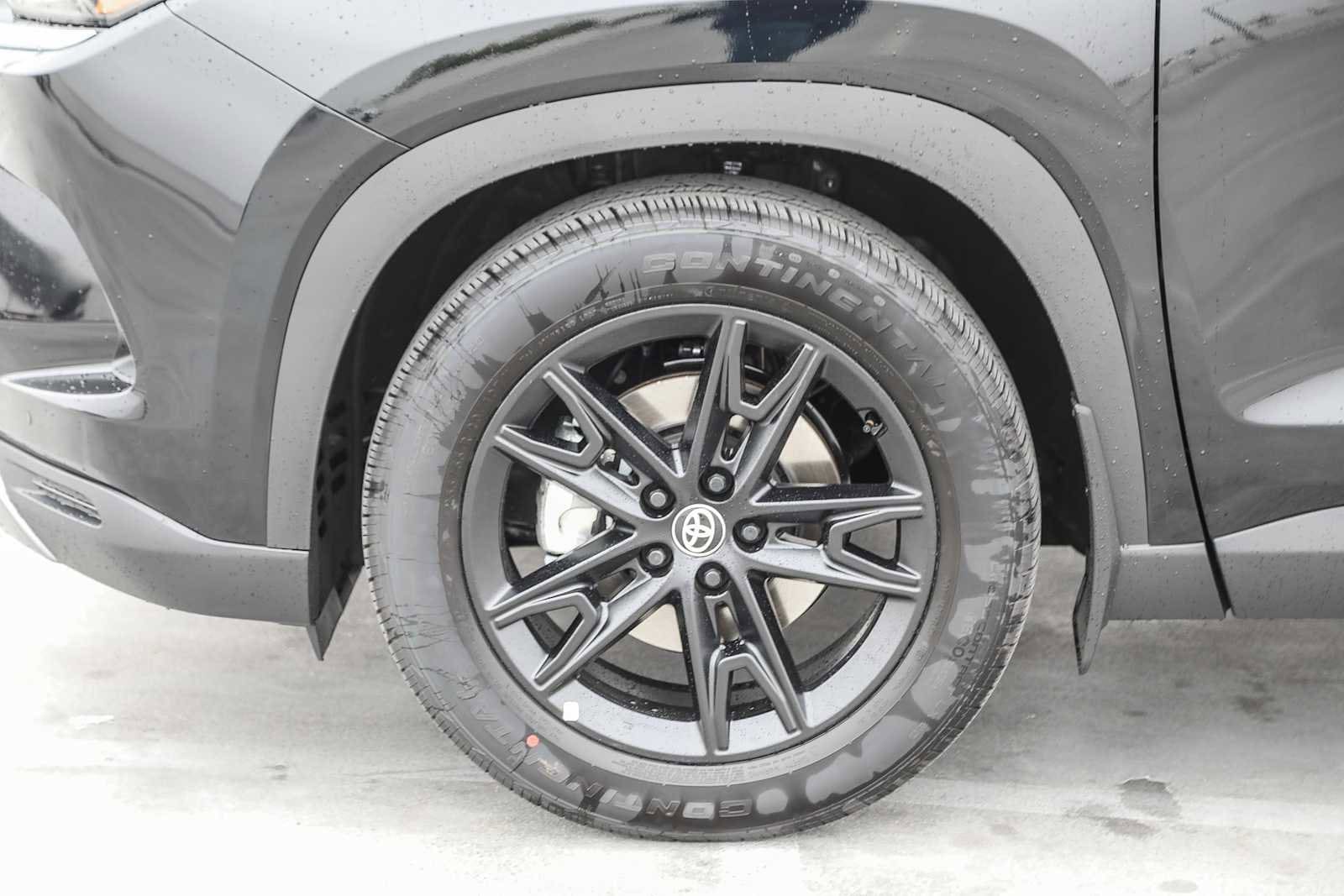 2025 Toyota Grand Highlander Limited 9