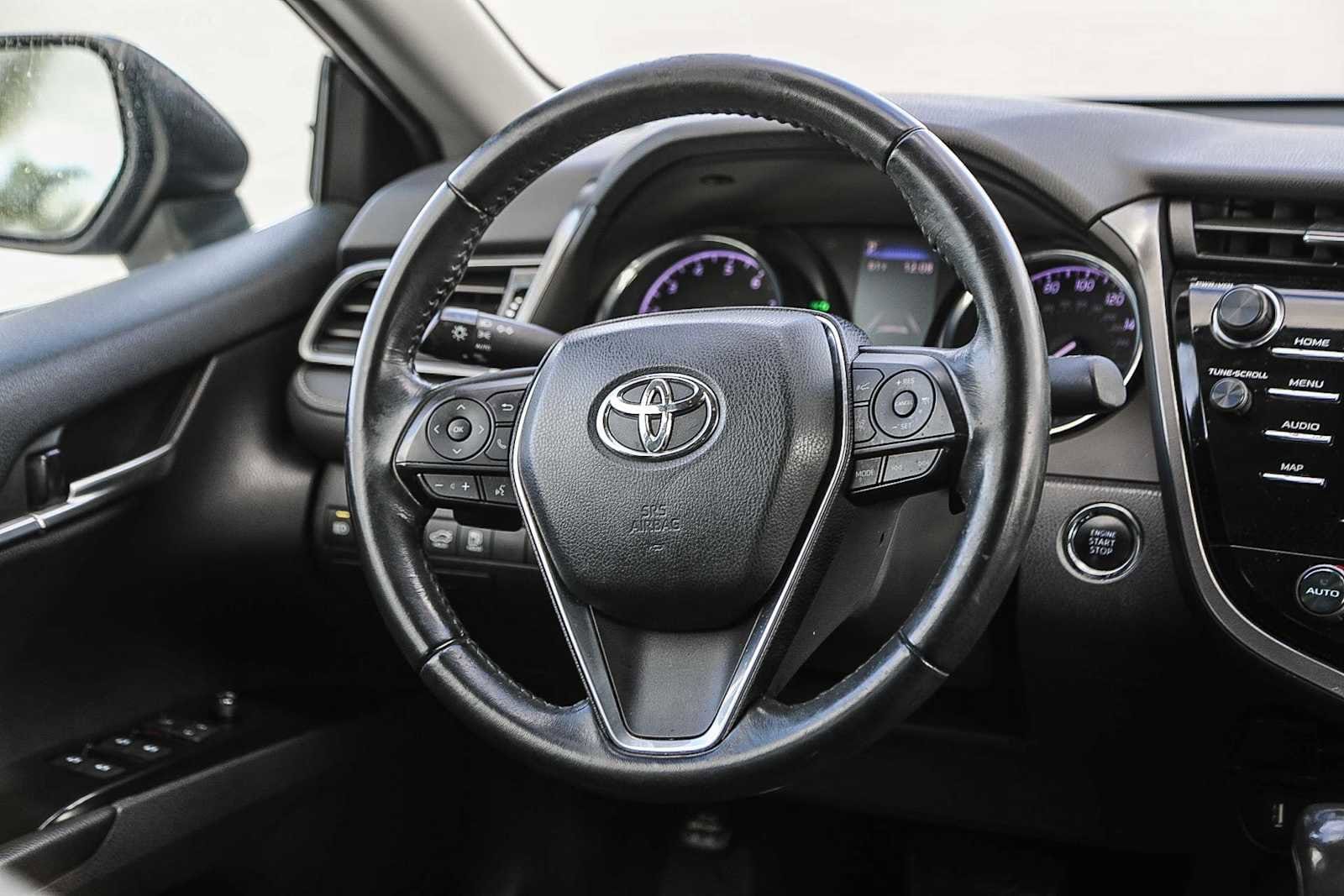 Thumbnail: 2020 Toyota Camry - 16