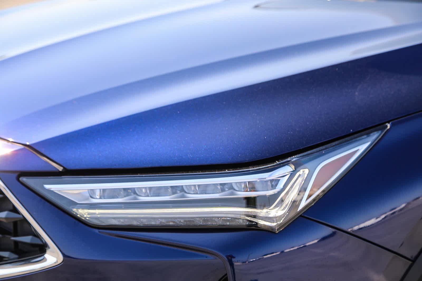 Thumbnail: 2022 Acura MDX - 7