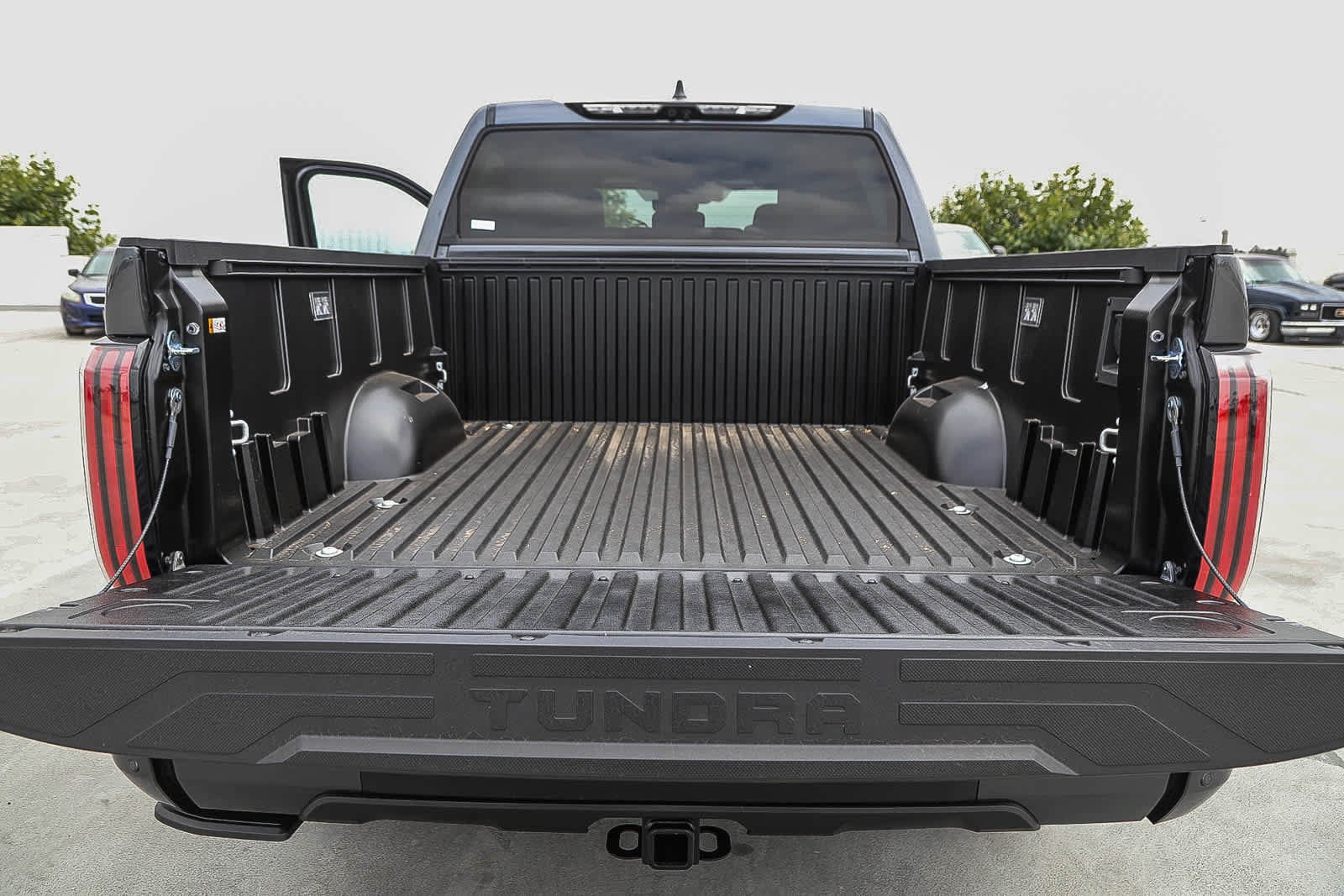 Thumbnail: 2026 Toyota Tundra - 12