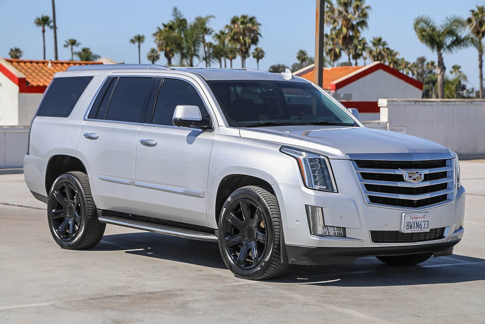 Thumbnail: 2020 Cadillac Escalade - 4