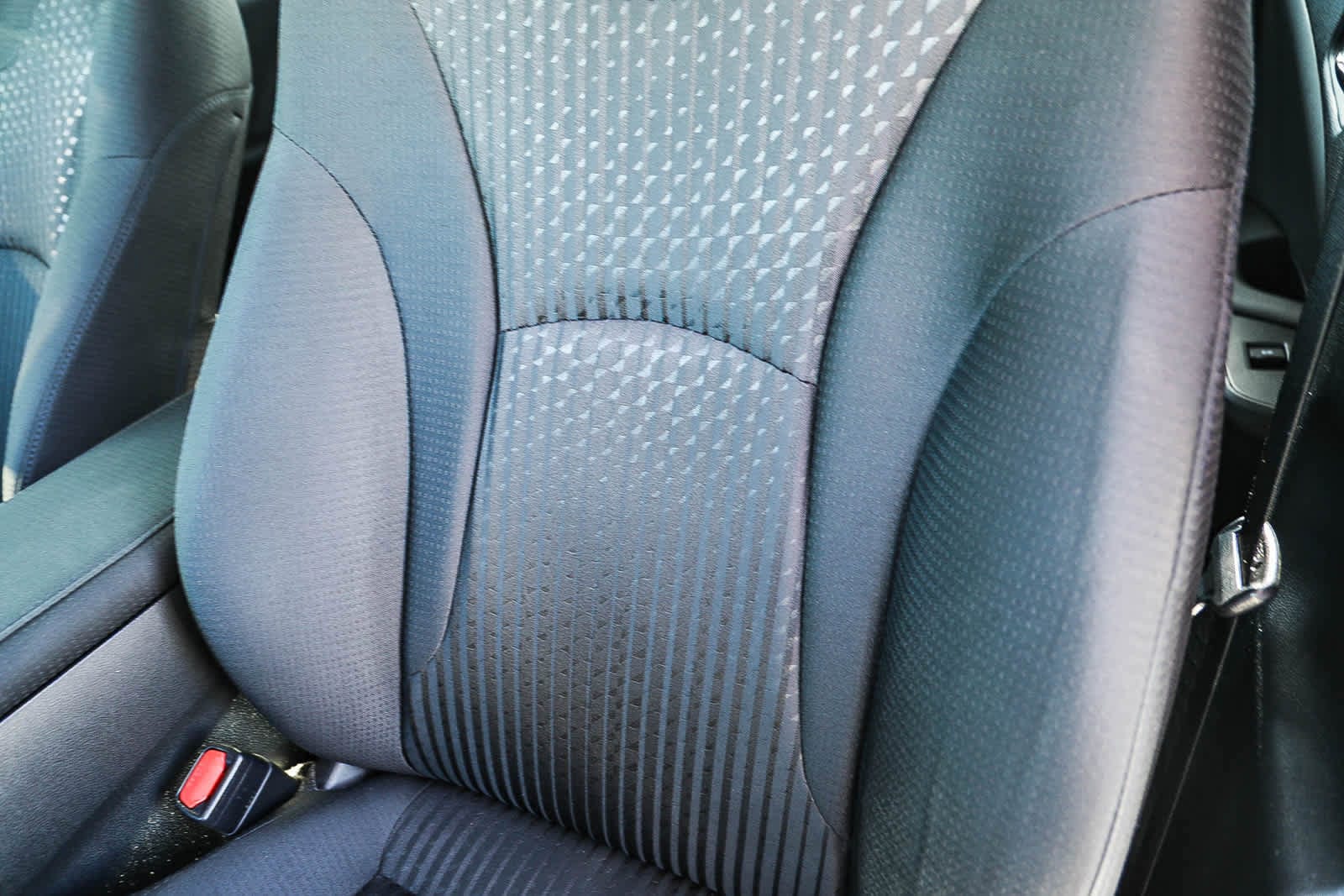 Thumbnail: 2017 Toyota Prius - 23