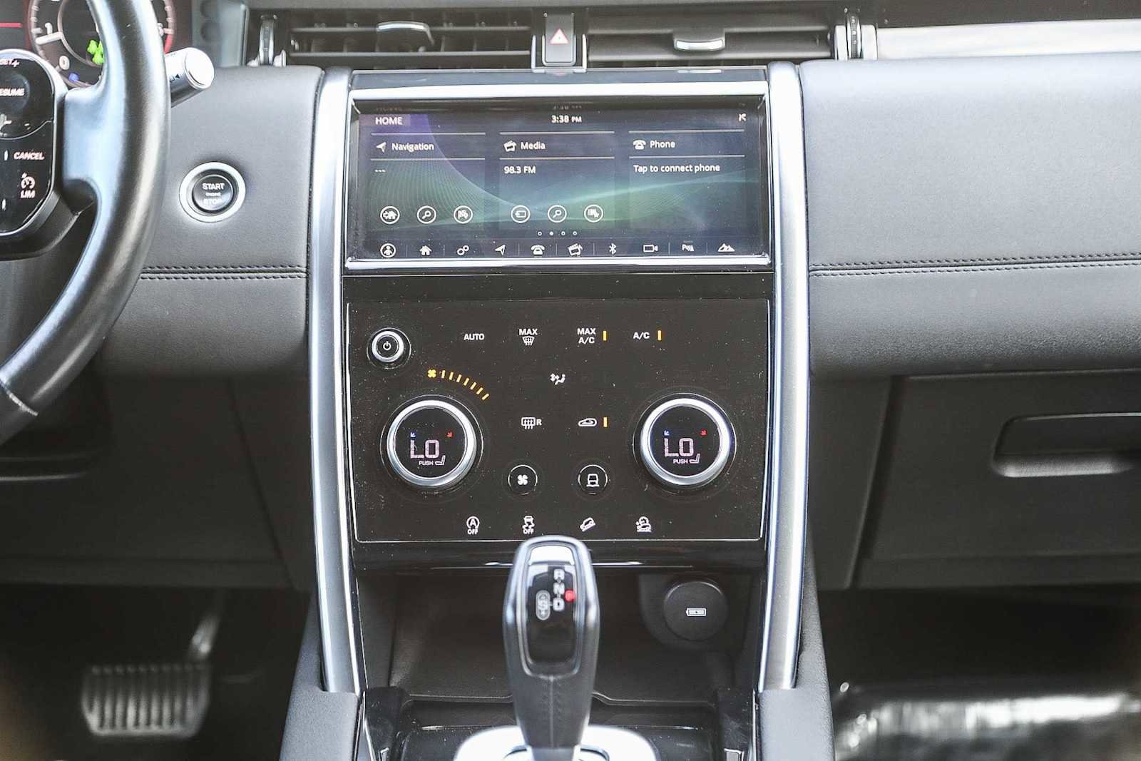 Thumbnail: 2020 Land Rover Discovery Sport - 13