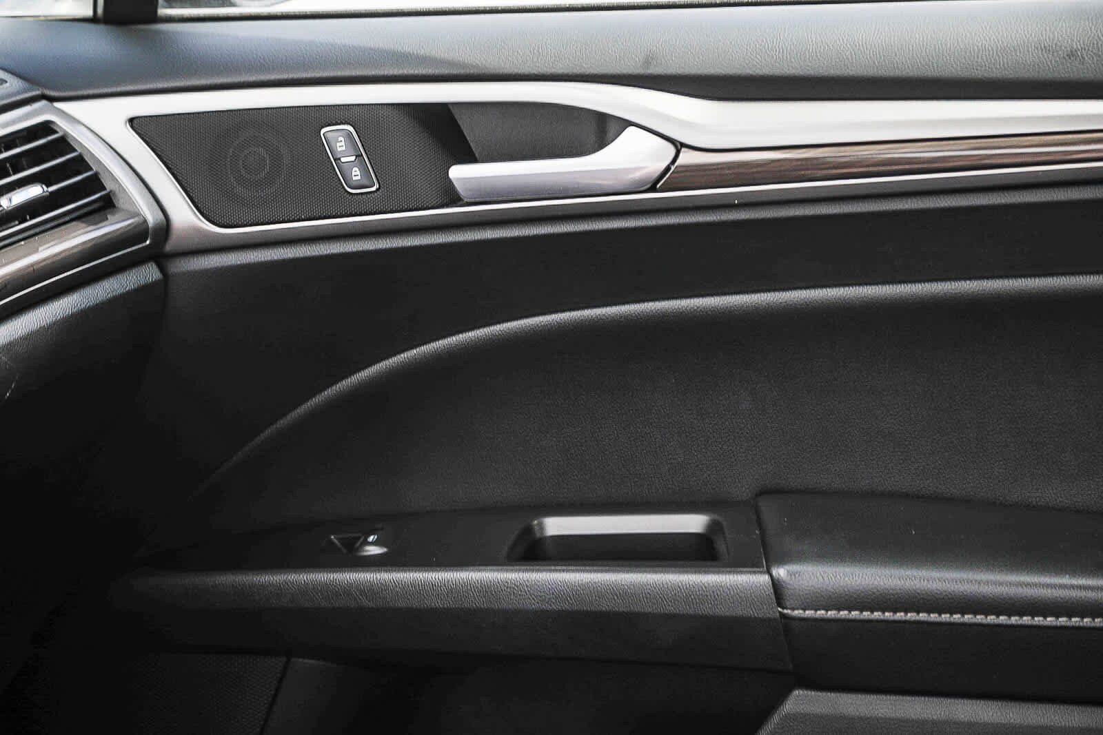 Thumbnail: 2019 Ford Fusion - 21
