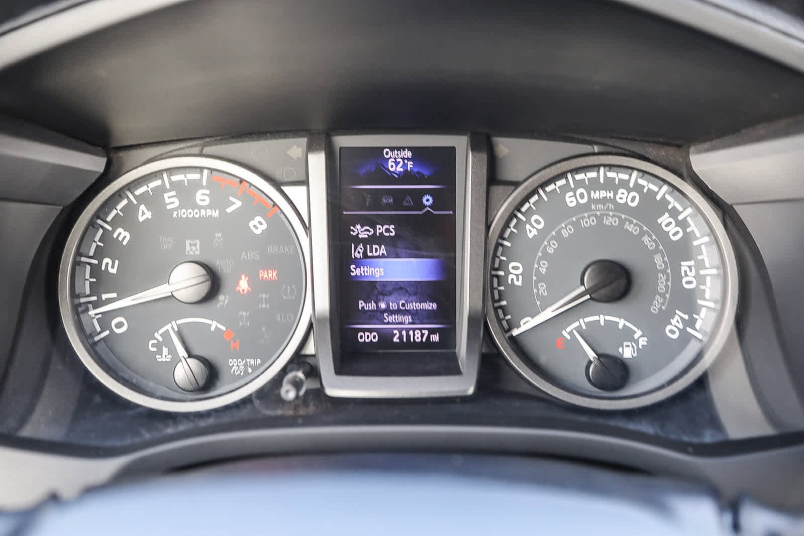 Thumbnail: 2020 Toyota Tacoma - 23