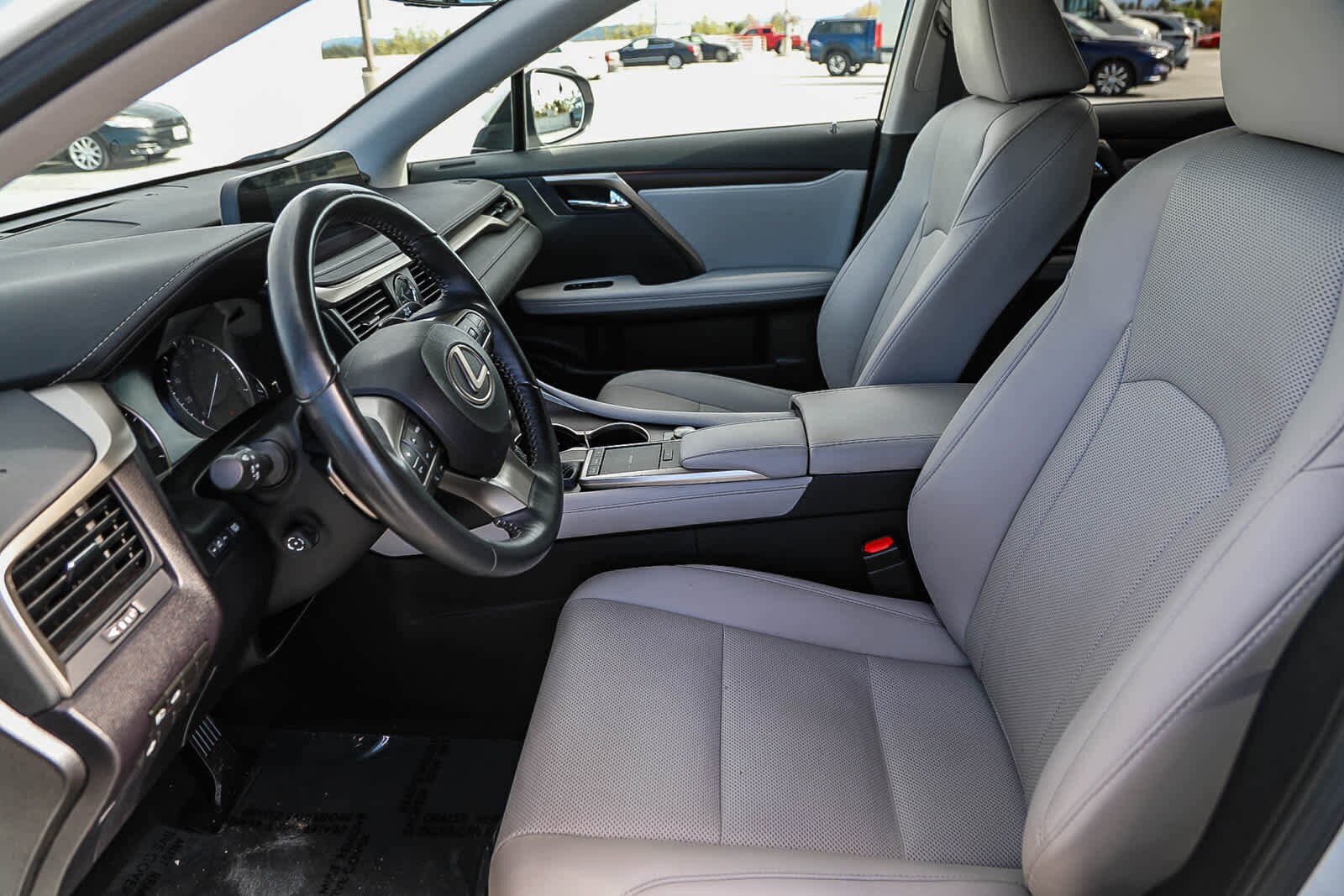 Thumbnail: 2022 Lexus RX - 17